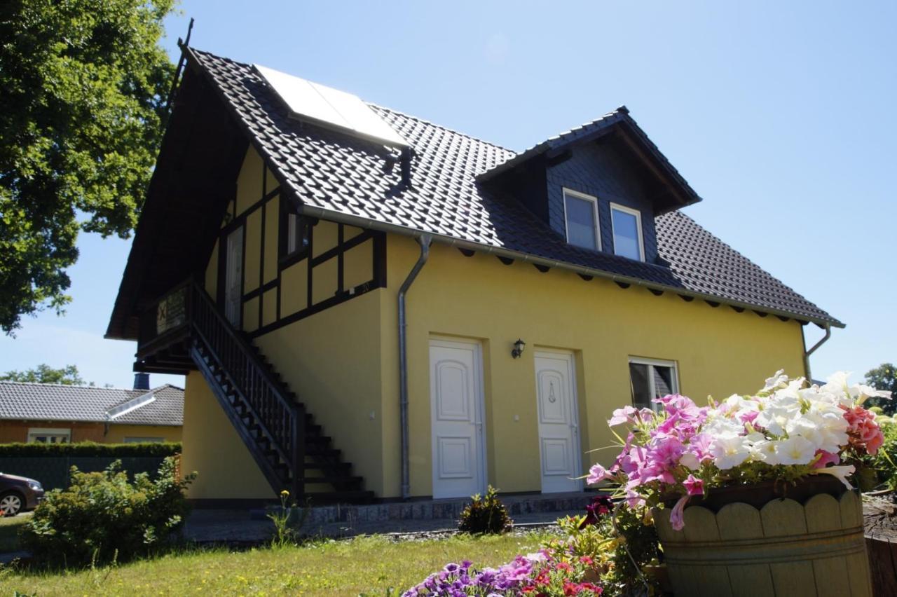 Ferienwohnungen Am Roten Nil Lübben Esterno foto